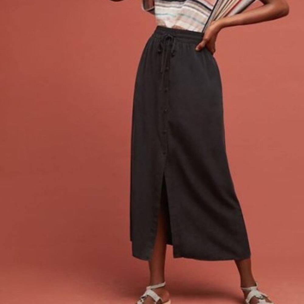 Cloth & Stone Black skirt size S